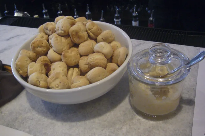 Oyster Cracker