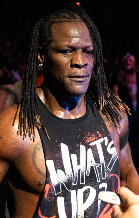 R Truth